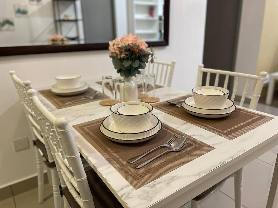 Affordable Family Stay In Bangi Kajang Exterior photo