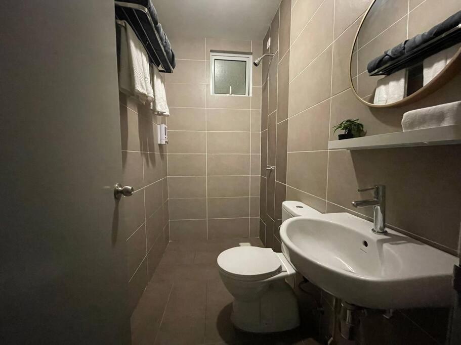 Affordable Family Stay In Bangi Kajang Exterior photo